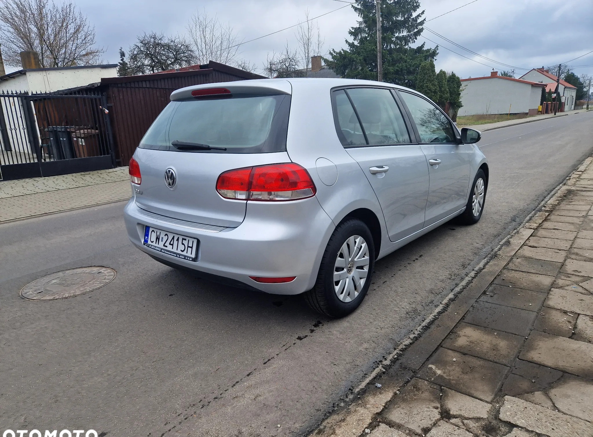 Volkswagen Golf cena 21900 przebieg: 210000, rok produkcji 2008 z Drzewica małe 106